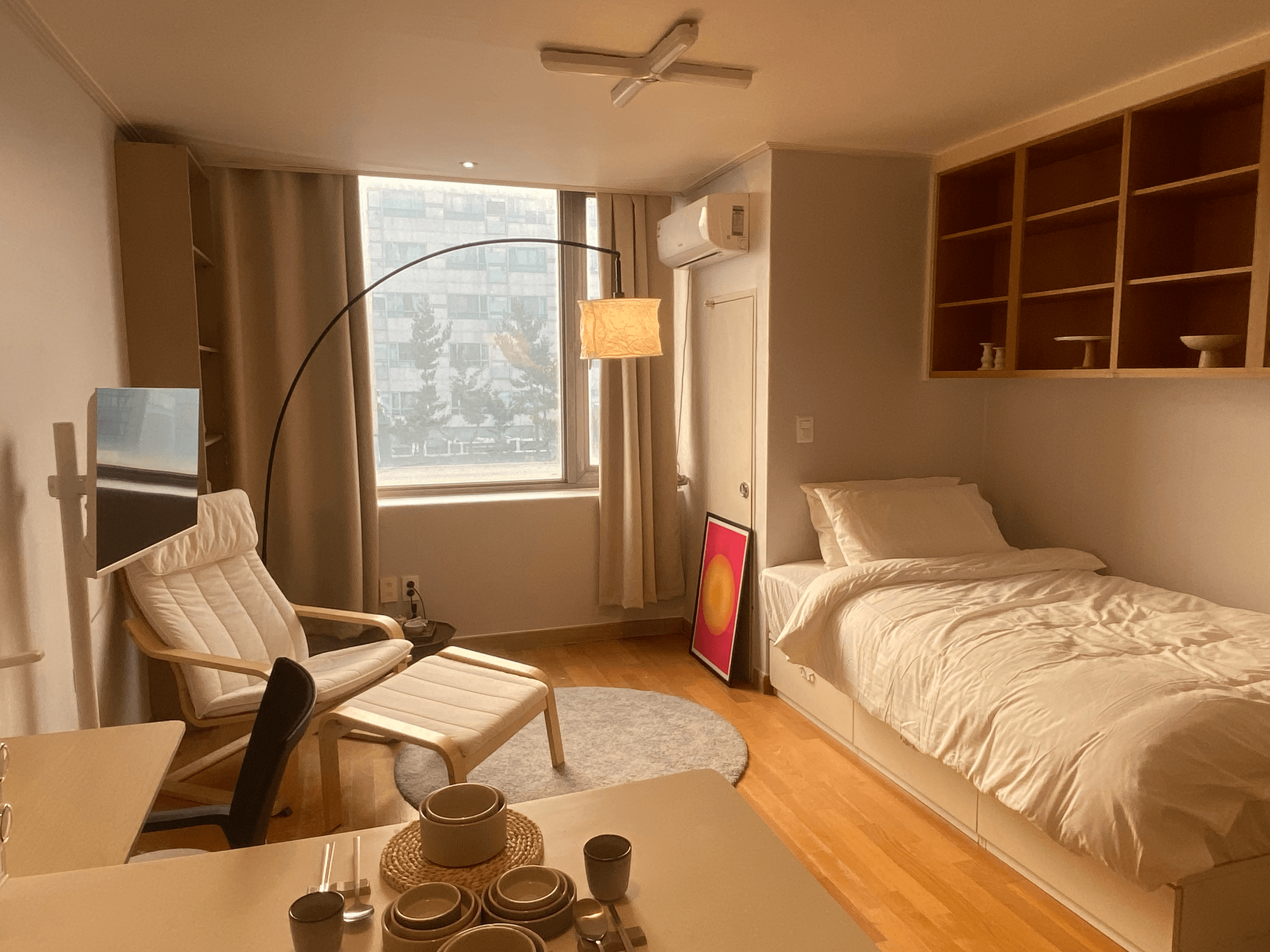 Sinchon Station 2-min — 10F Officetel, 26㎡ (Modern White & Wood)