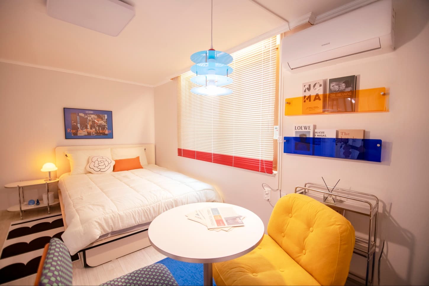 5mins from Sinsa Stn, fully furnished, heart of Seoul