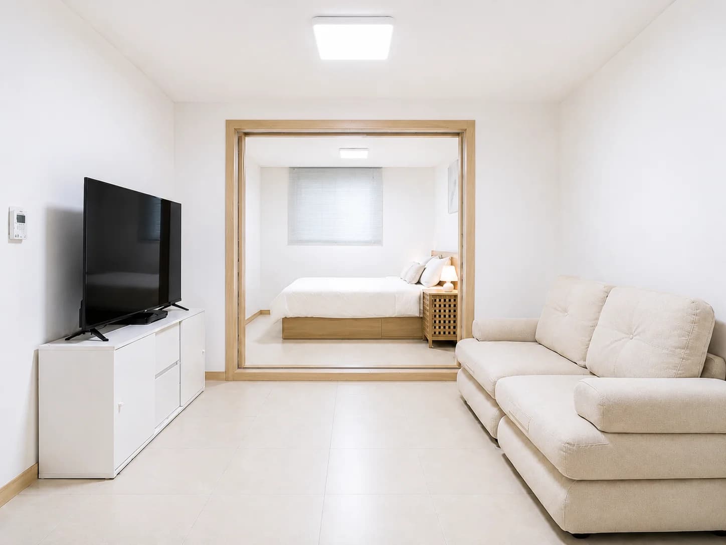 Seoul Flat You Won’t Want to Leave!–– Cozy, Modern & Central