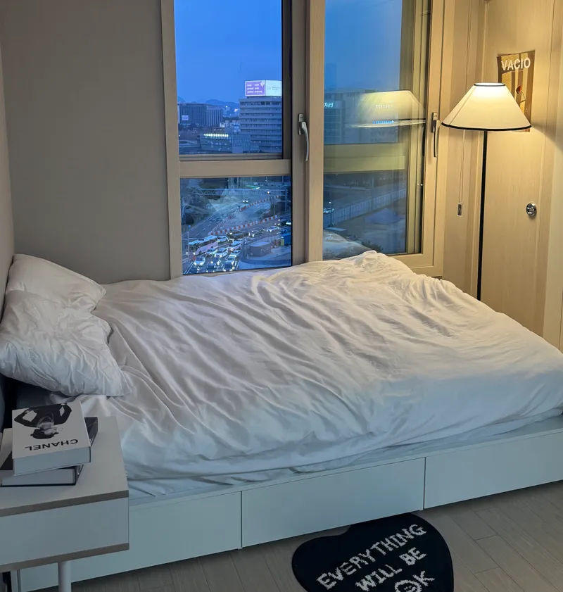 5min to Yeongdeungpo & Singil Subway / Brand-New Apartment