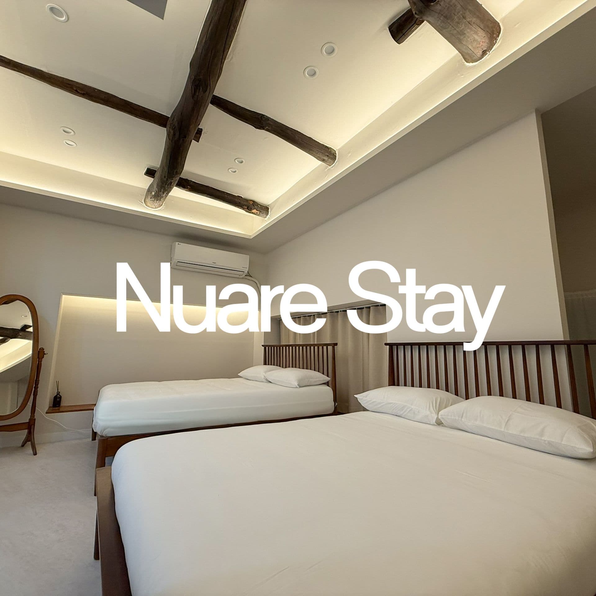Noir Stay with Namsan Views and Twin Terraces, Yongsan