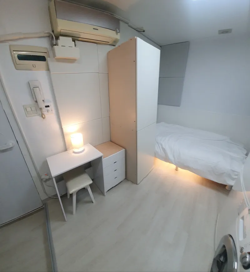 Hanyang B#5 Cozy Studio — Private Kitchen & Washer, 1F
