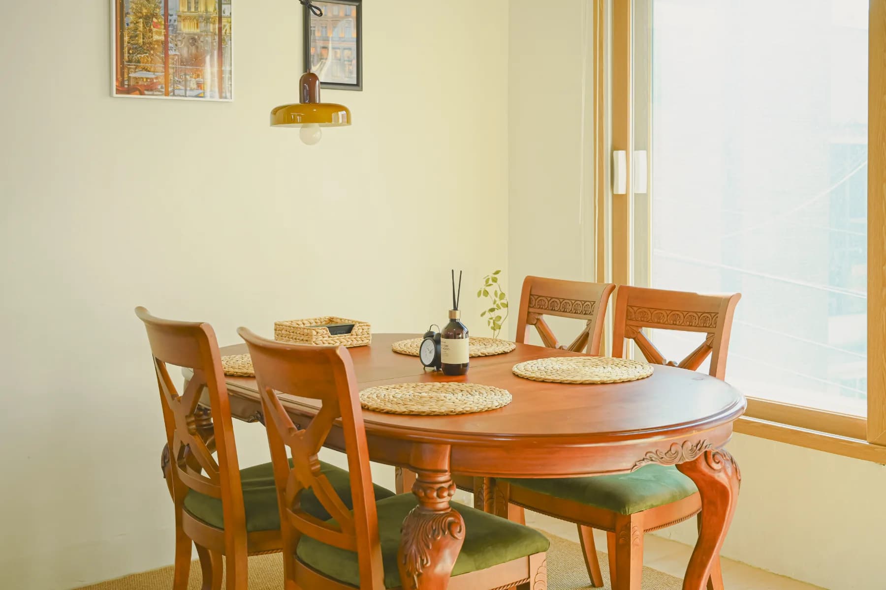 Big 3BR in Trendy Seongsu • Walk to Subway & Han River & KU
