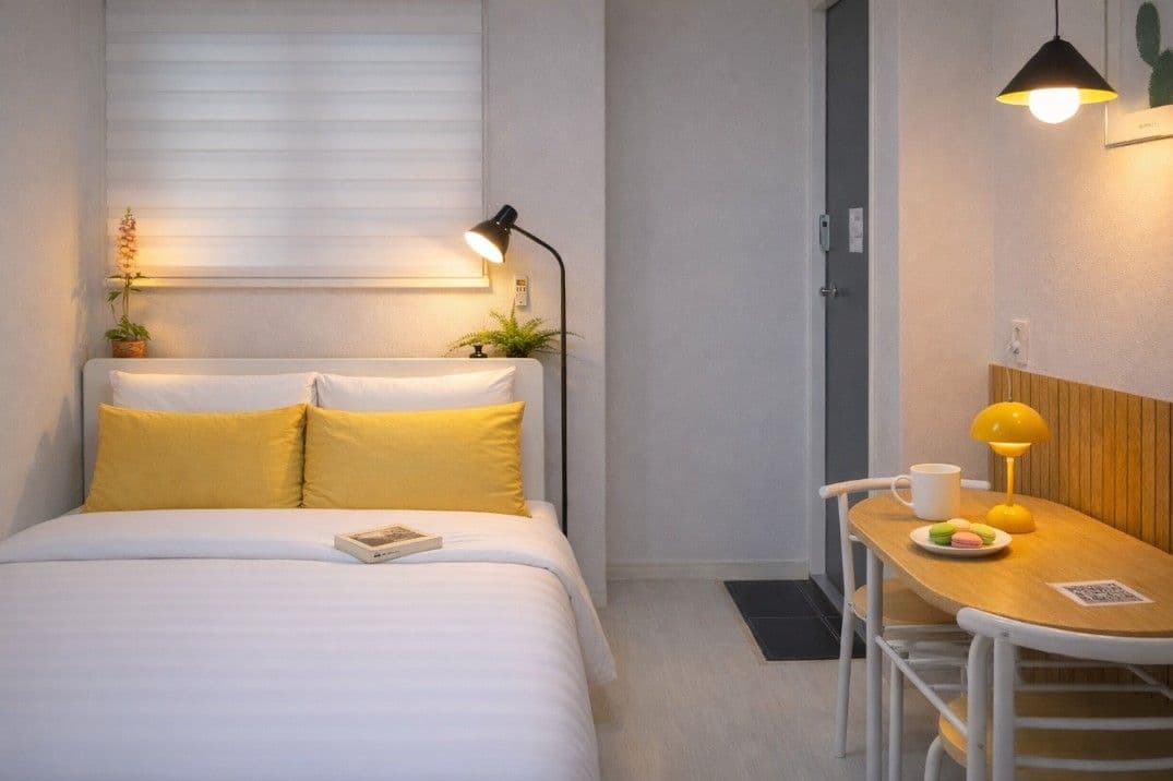 1-min walk to Myeongdong Station, Full-Option Studio
