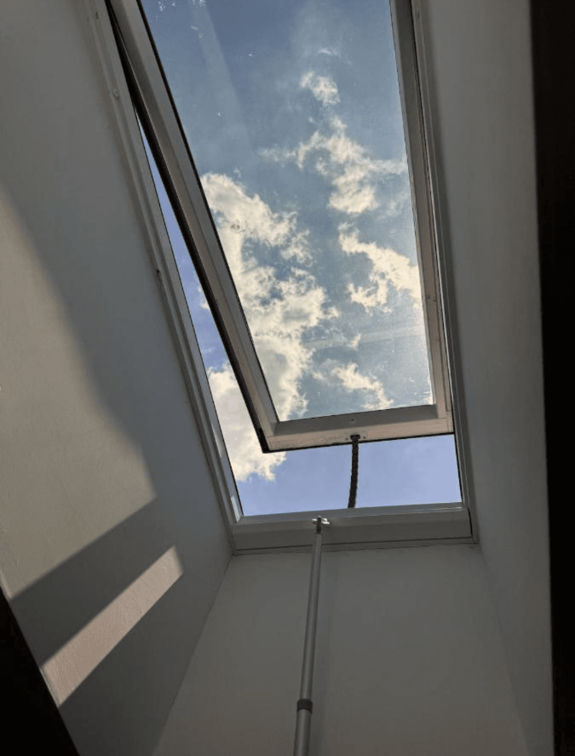 Mangwon Central House — 5F, 50㎡ 2BR (Loft, Artist Studio)