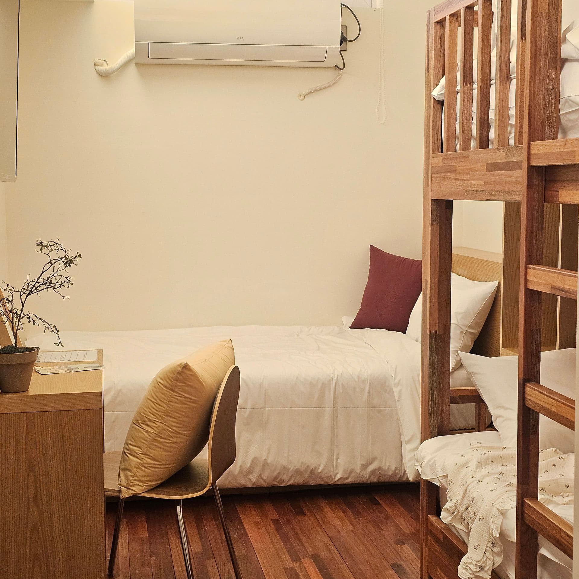Renovated Studio Steps from Myeongdong, Full-Option
