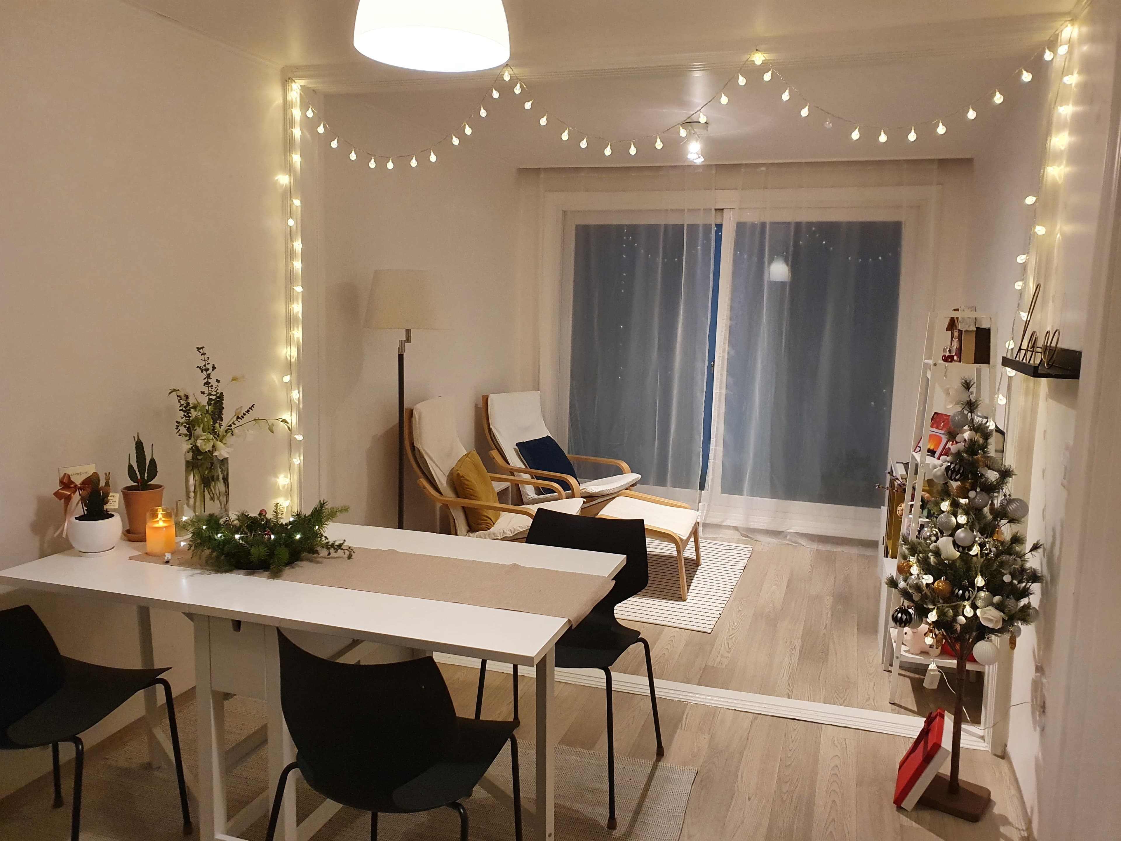 Seongsu 2BR Villa — 2F, 66㎡ (3-min Ttukseom Station, Excellent Reviews)