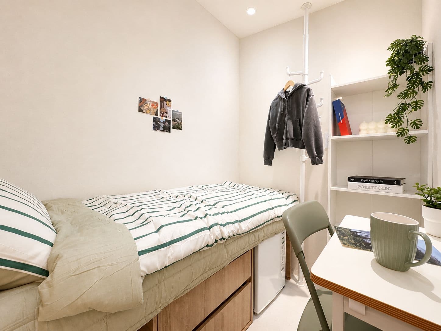Women-Only Studio Steps from Seoul Station Exit 13