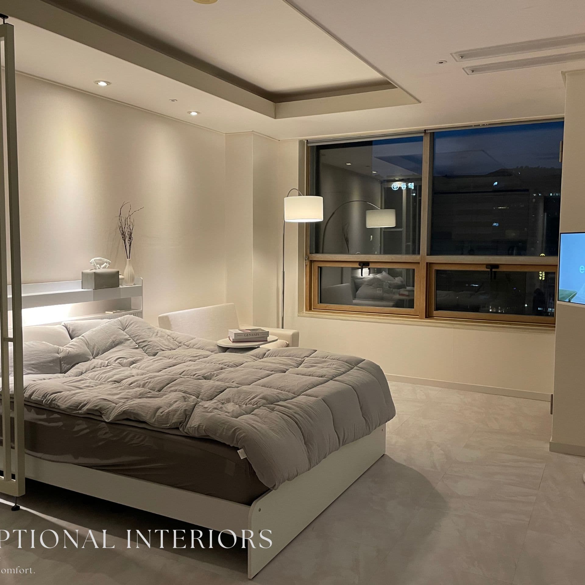 Renovated 40㎡ Studio with Queen Bed Near Jongno