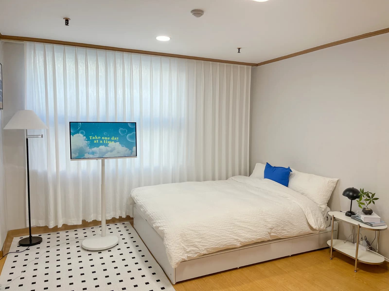 Yeouido Area 5mins/IFC Mall & The Hyundai Seoul/Cozy Studio