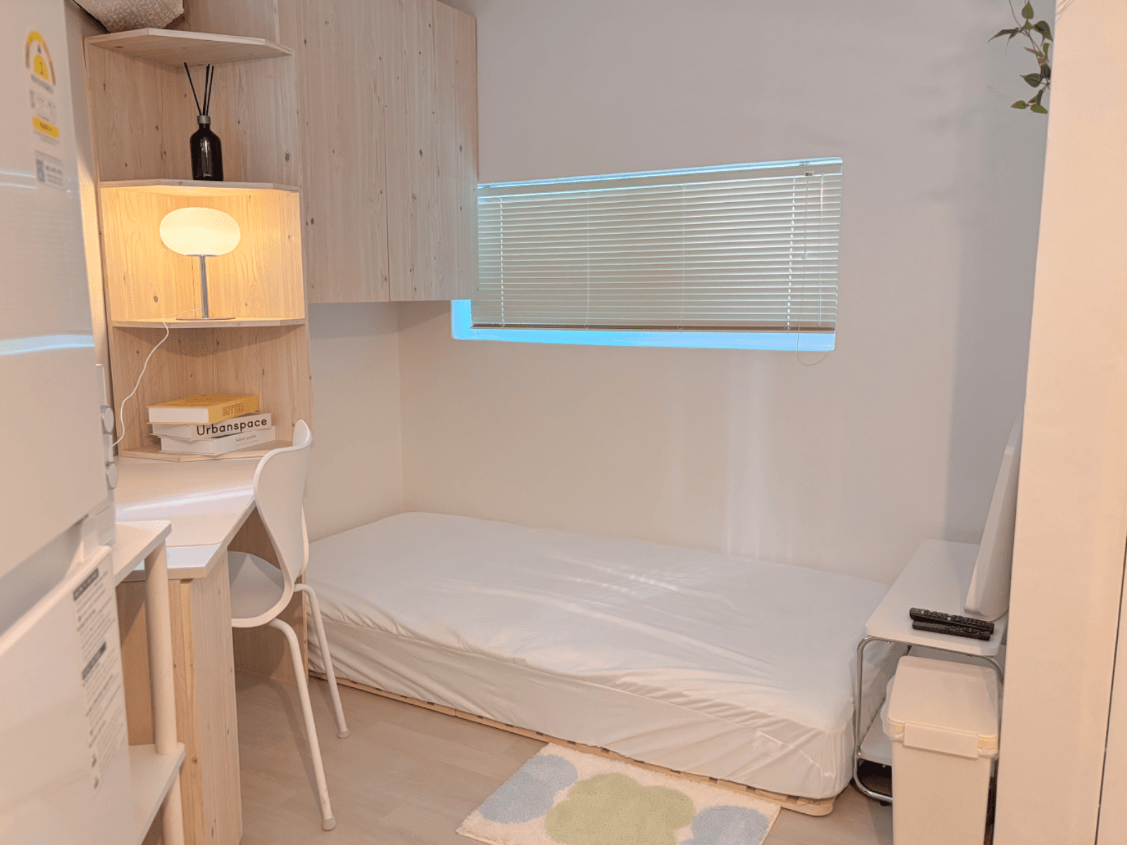 Sinchon 19 sqm Furnished Studio