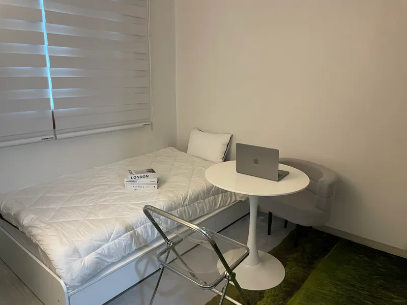 2 mins to Seoul National Univ. Station | 15m to Gangnam