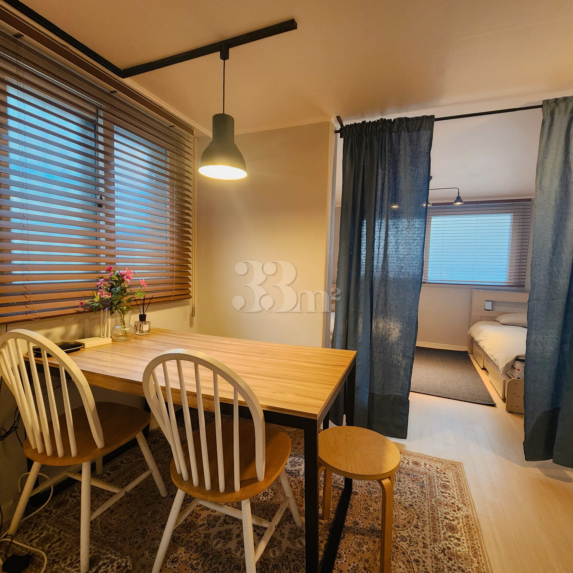Yeonnam Cozy First-Floor Home