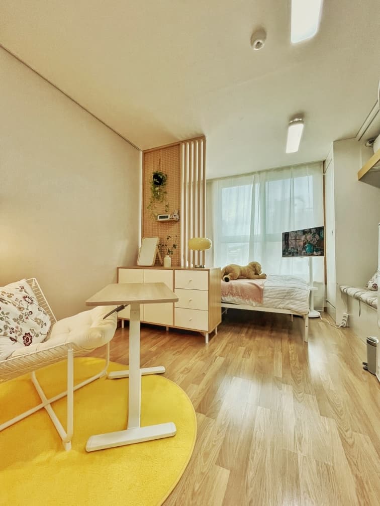 Mora Stay Ewha — 4F Officetel, 3 min from Ewha Station (Quick-Move-In Discount)